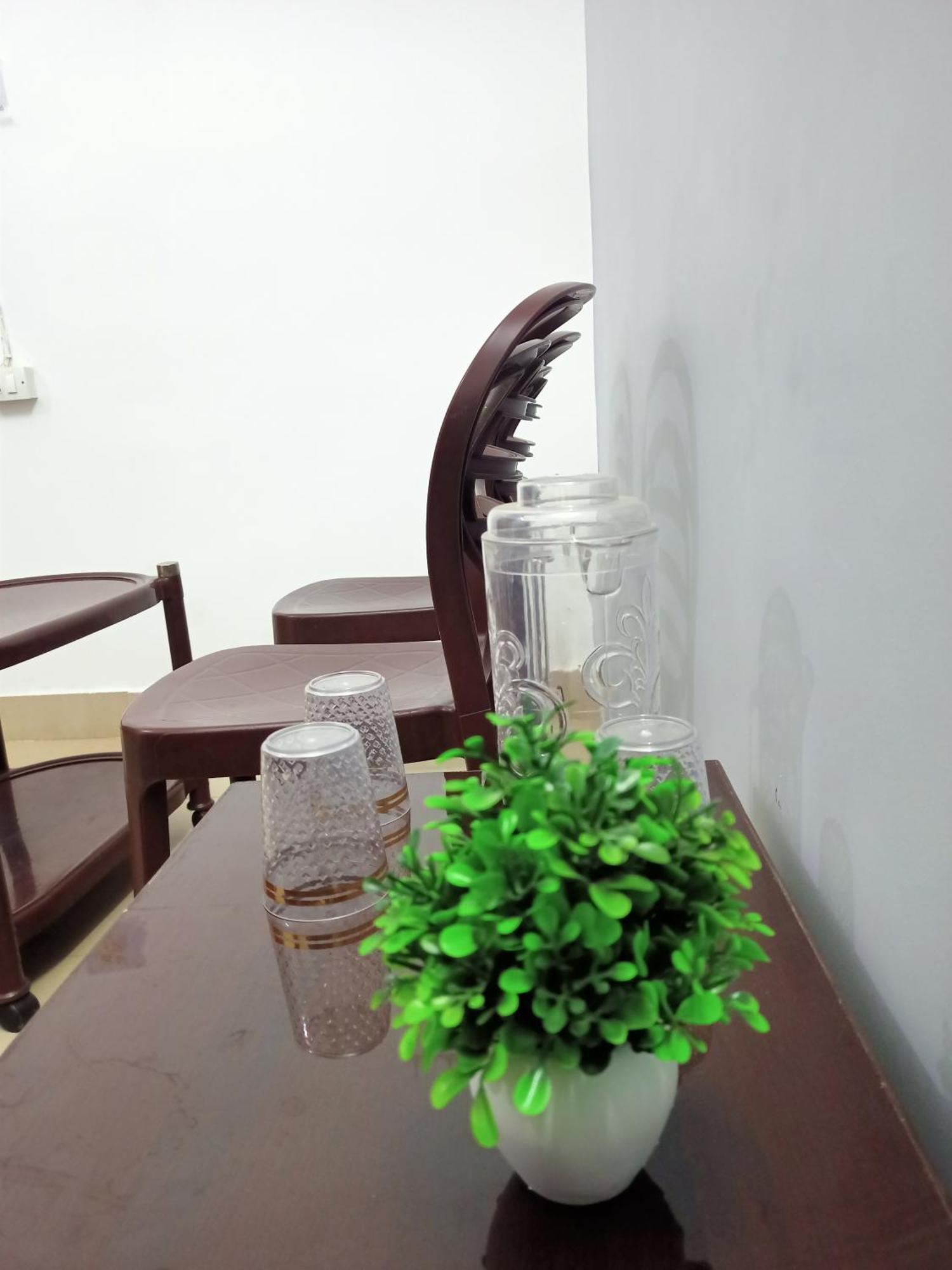 Girija Shail Bhavan Ayodhya Exterior photo